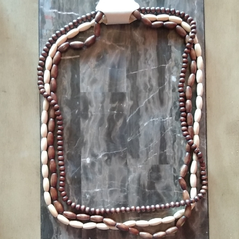 6/$20 Wooden Beaded Necklace in Brown and Cream